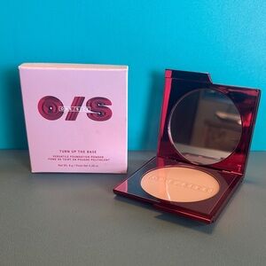 ONE/SIZE Turn Up The Base Foundation Powder - Fair 4